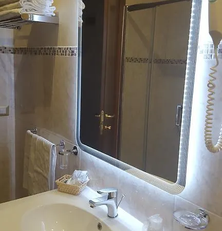 Hotel President 4*