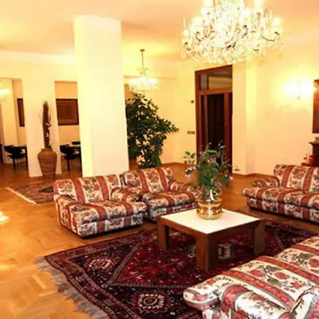 Hotel President